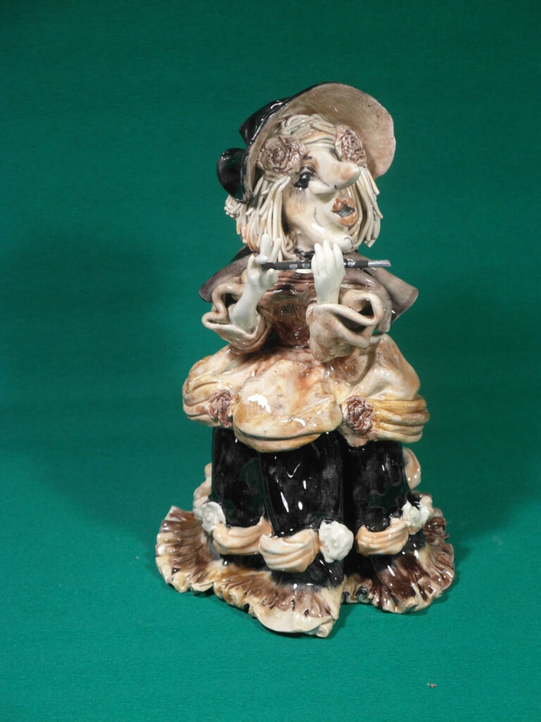 Basler Fasnachtsfigur Alti Dante als Pfeifer