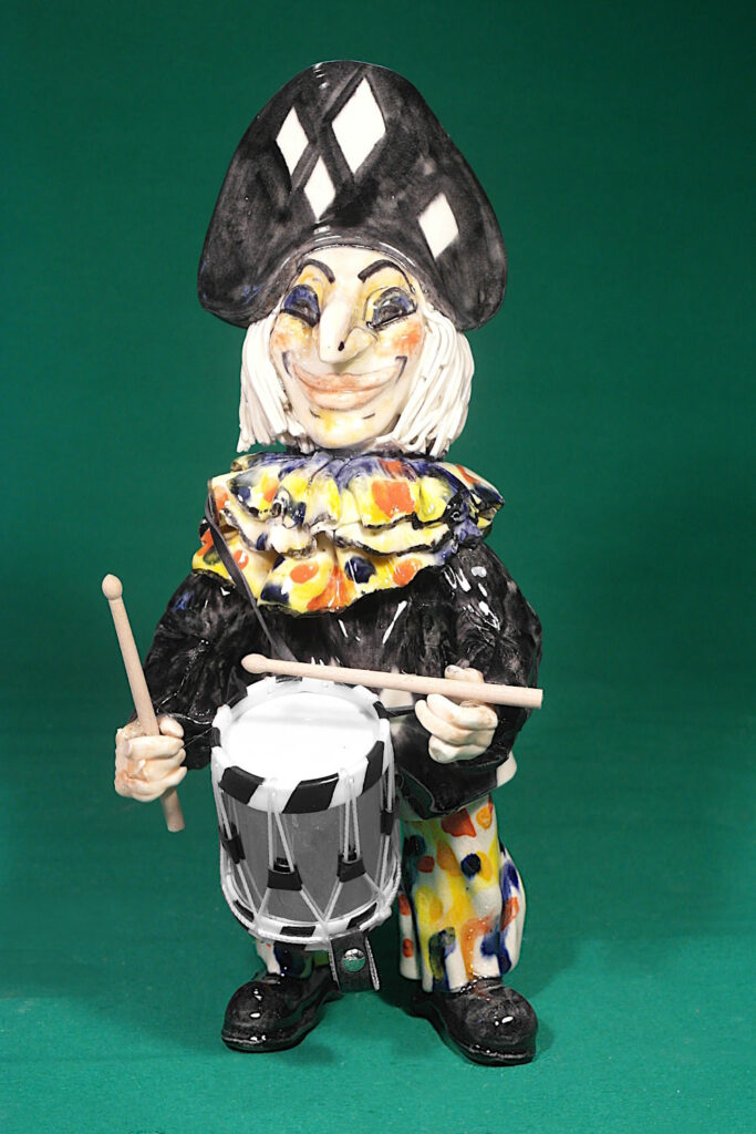 Harlekin als Trommler Basler Fasnachtsfigur